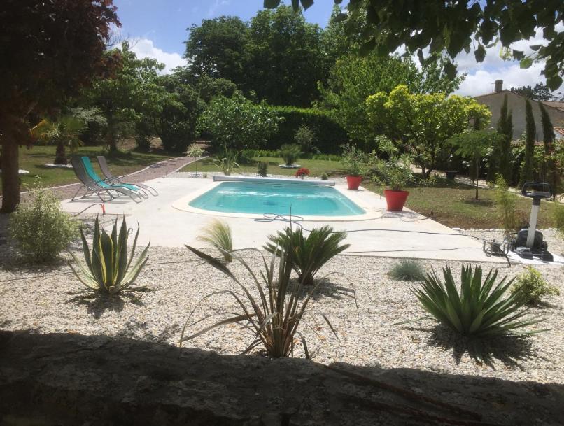 La Rochelle Et L'Aunis Acomodação com café da manhã Saint-Sauveur-d'Aunis Exterior foto