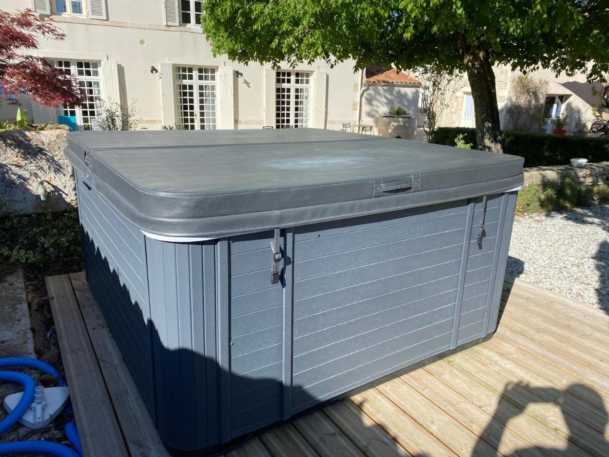 La Rochelle Et L'Aunis Acomodação com café da manhã Saint-Sauveur-d'Aunis Exterior foto